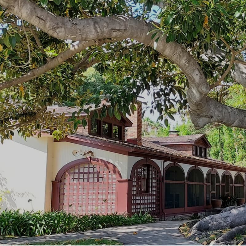 Cover Image for Tours and Photography in Rancho Los Alamitos Historic Ranch and Gardens