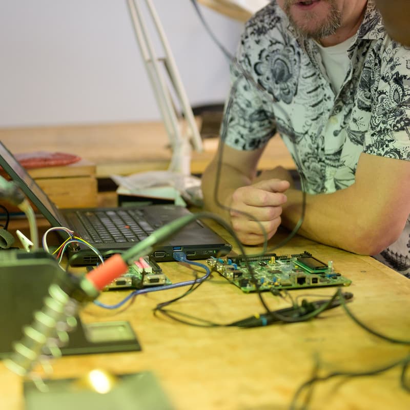 Cover Image for Humanmade Founder Session - SBIR/STTR w/ LARTA