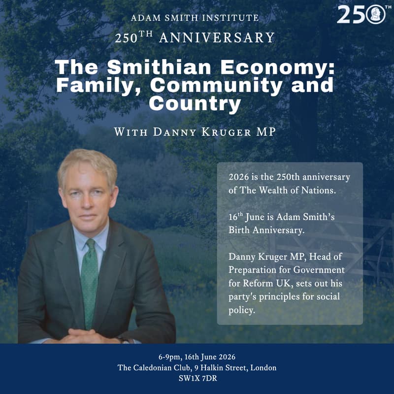 Cover Image for The Smithian Economy: Family, Community and Country