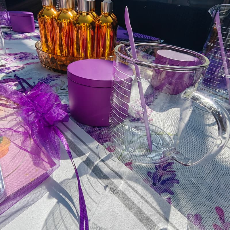 Cover Image for Glow & Grow: Candle Making and Confident Speaking Workshop – London