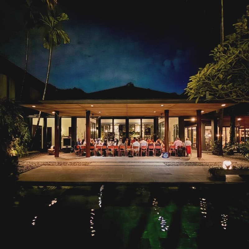 Cover Image for Connection in the Jungle