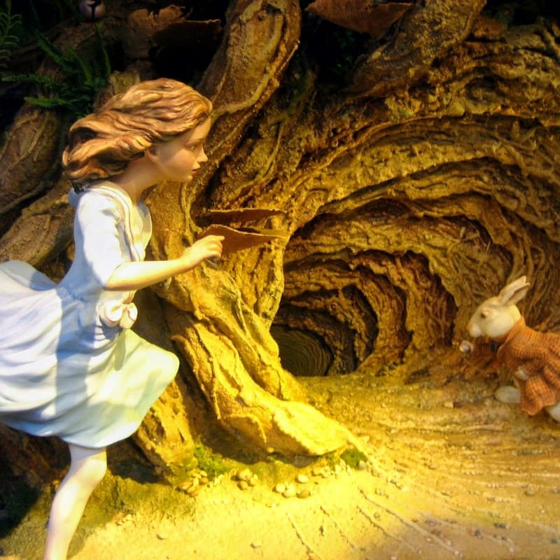 Cover Image for Mox Members' Lunch Chat: Rabbitholes