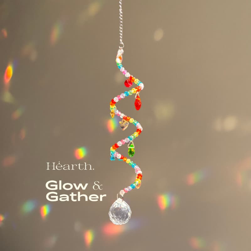 Cover Image for Glow & Gather: Suncatchers & Connections