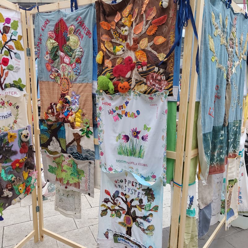 Cover Image for Repair Cafe' and Community banner workshop - Make Something Week