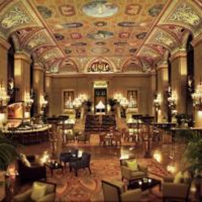 Cover Image for Happy Hour: Chicago Fire House