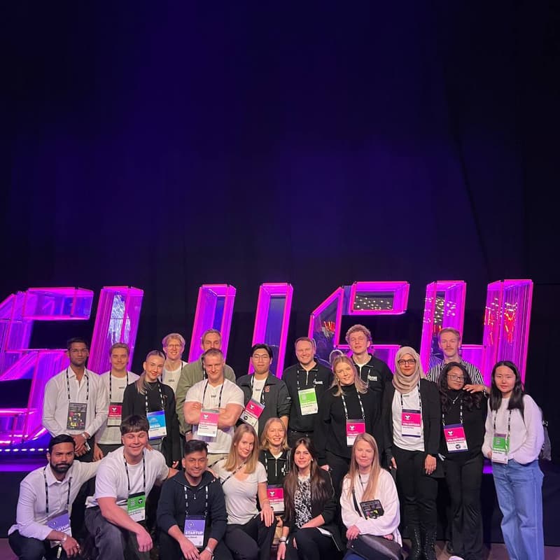 Cover Image for get together SLUSH apply for a volunteer