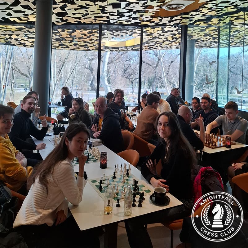 Cover Image for Sunday Coffeehouse Chess