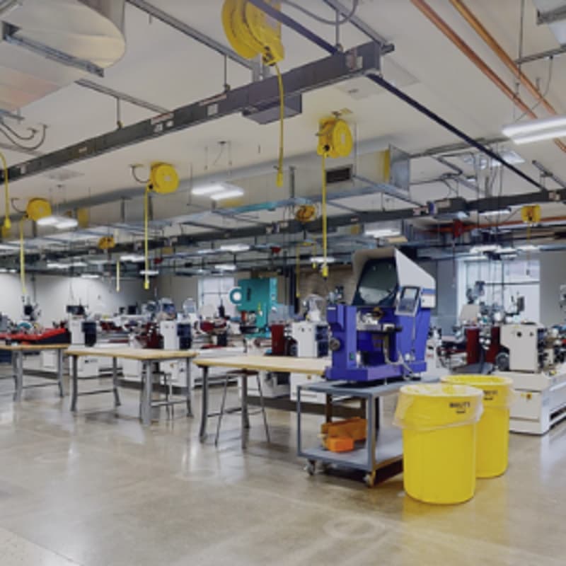 Cover Image for Manufacturing Innovation in Action