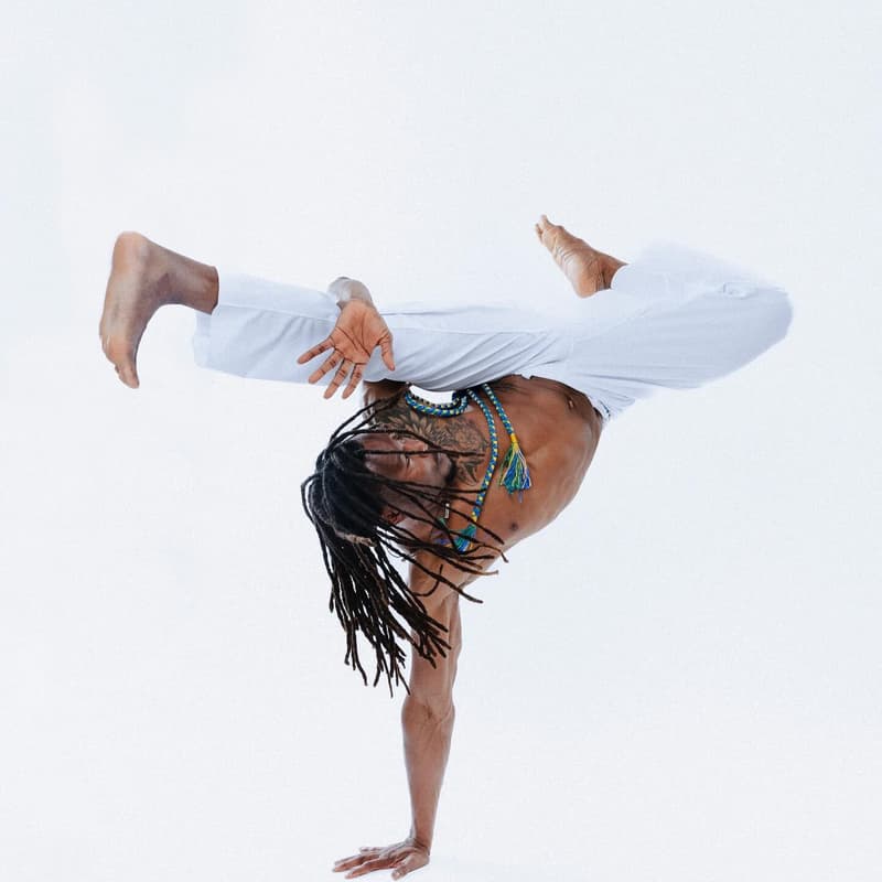 Cover Image for Signature: Capoeira Moves with Peter James