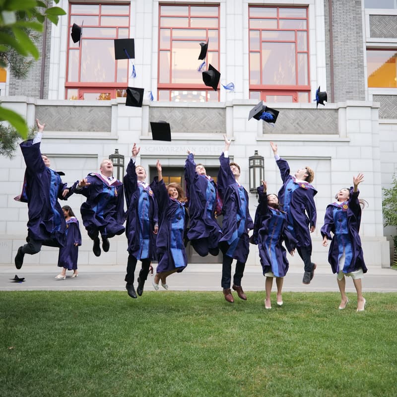 Cover Image for Becas Luksic en Schwarzman Scholars
