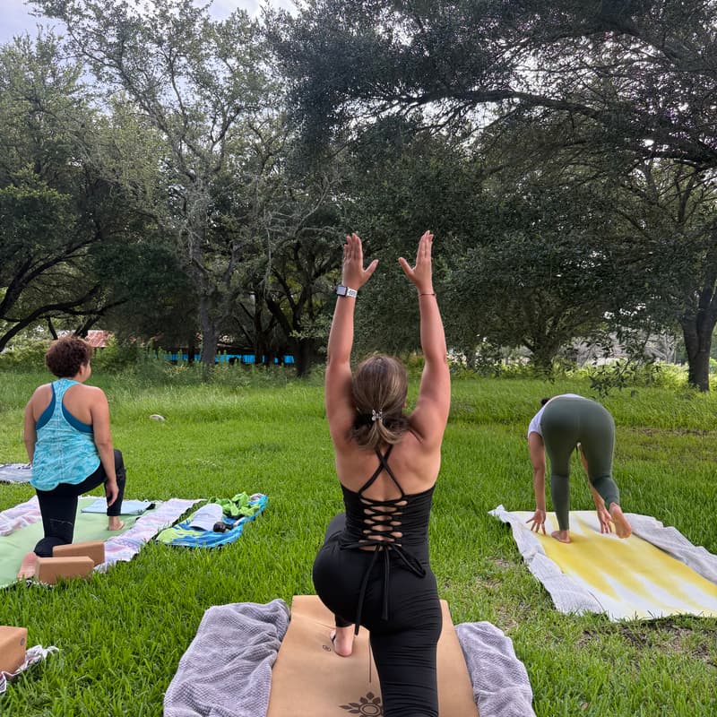 Cover Image for Sábado de Yoga & Naturaleza
