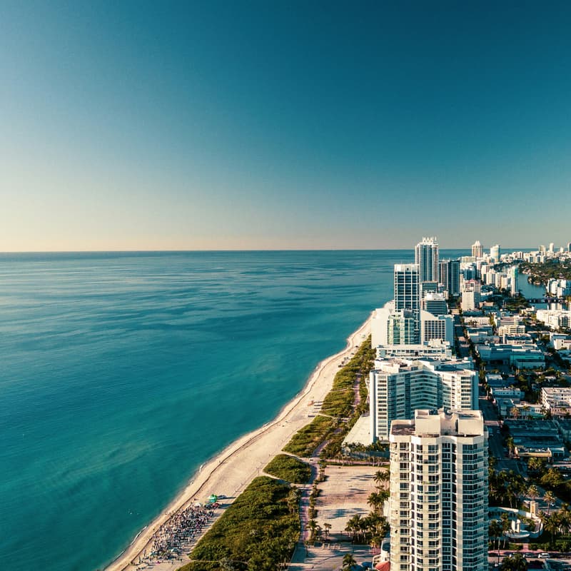 Cover Image for Miami Beach Private Art Market Tour Hosted by Devon Vander Voort Art Advisory and Greenwich Art Society 2026