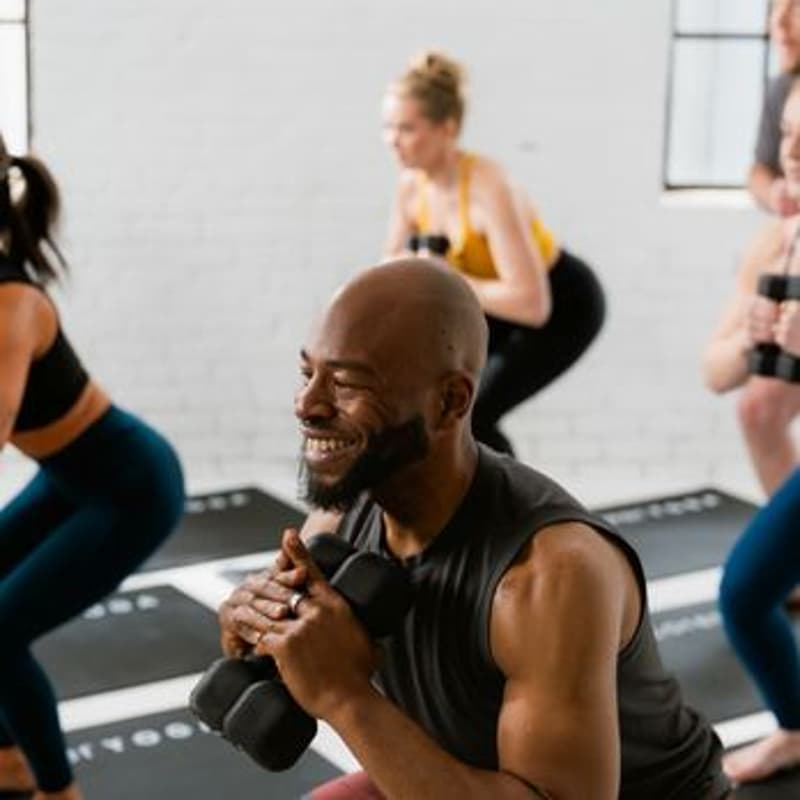 Cover Image for Younger Workout: Yoga Sculpt