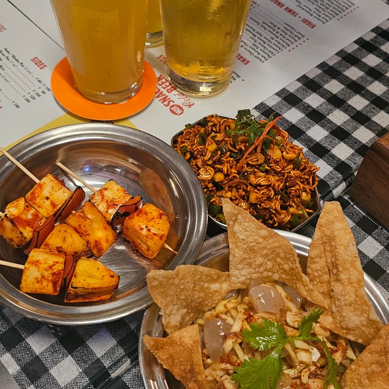 Cover Image for Pet Pujaris x Public Beerhall