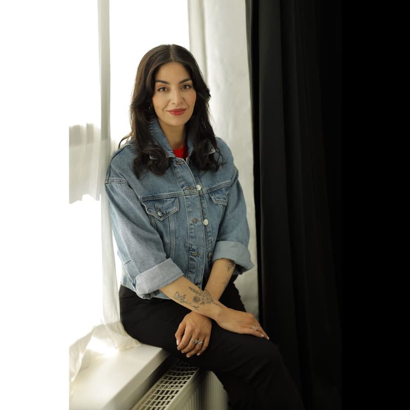 Cover Image for Rasha Nasr