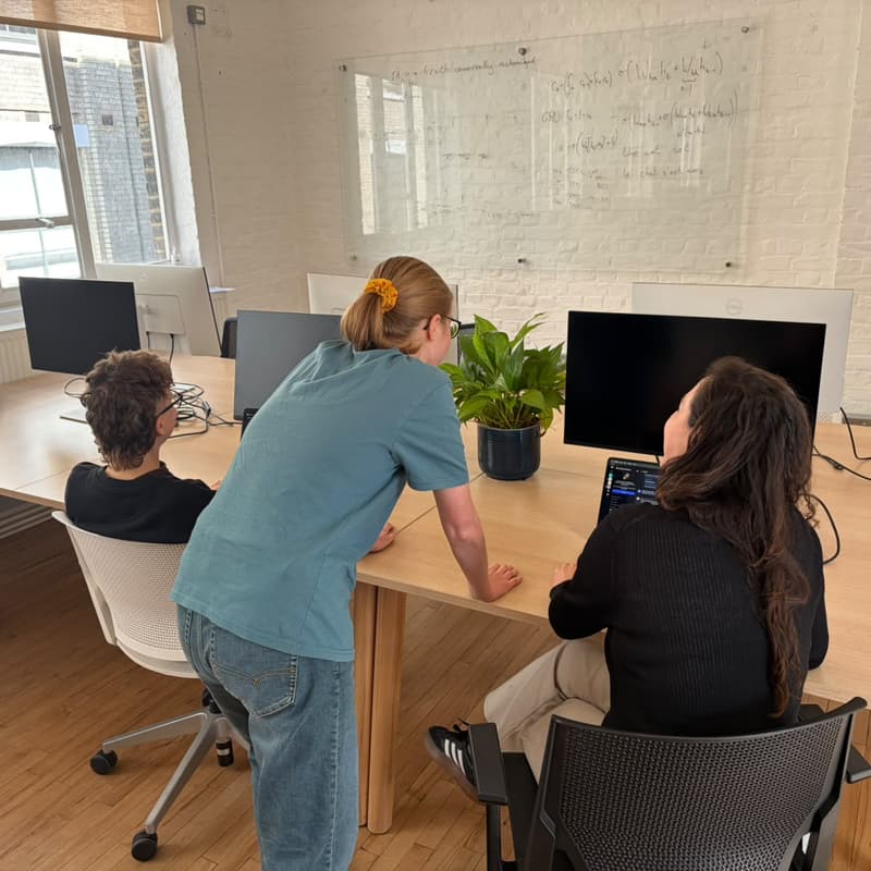 Cover Image for Co-working for women in tech