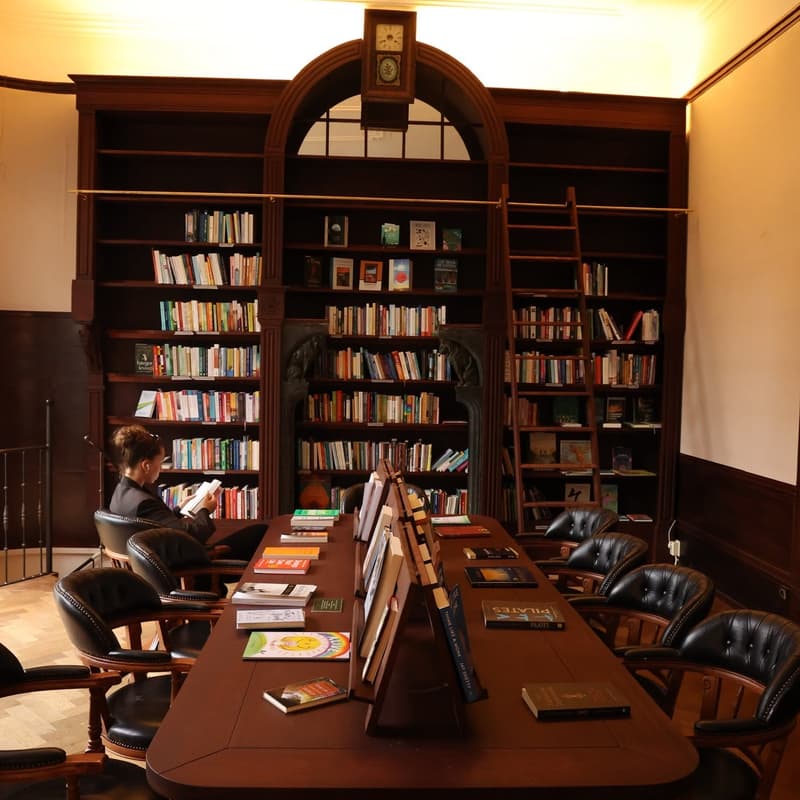 Cover Image for De Roos Bookclub