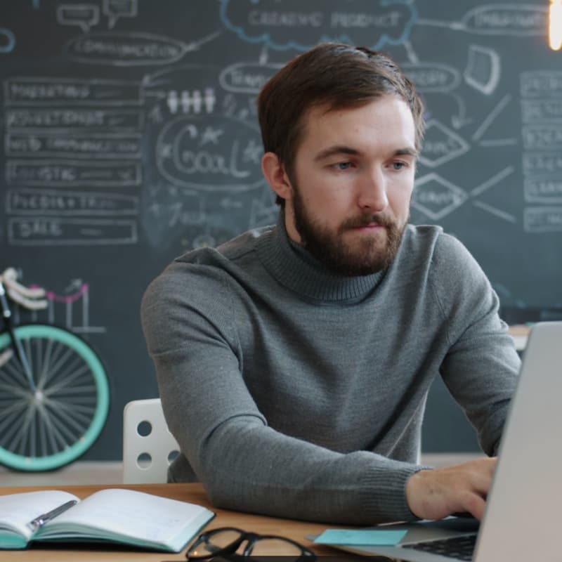 Cover Image for Your First W-2 Job: 10 Things to Do Right Away