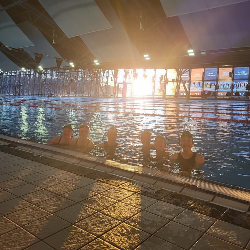 Cover Image for VELA Coached Swim