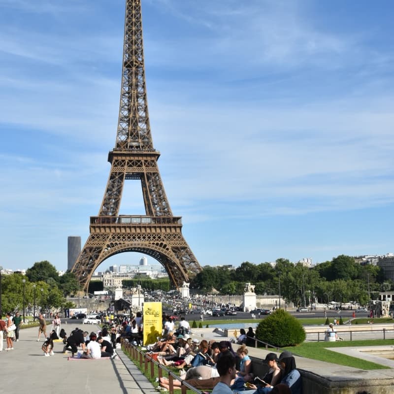 Cover Image for 🎨 1-Hour Crafting Rave | FREE XL Stunt | Eiffel Tower | Trocadero