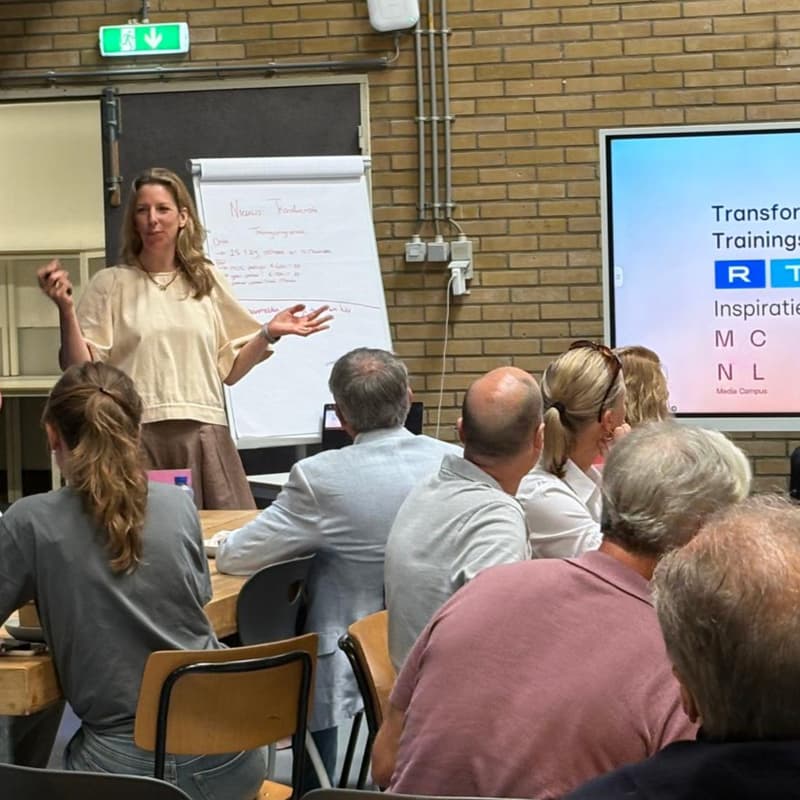 Cover Image for Lunchsessie Story-centric werken: hoe doe je dat?