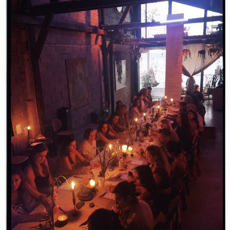 Cover Image for LISTEN · Blindfolded Dining, Music and Tea