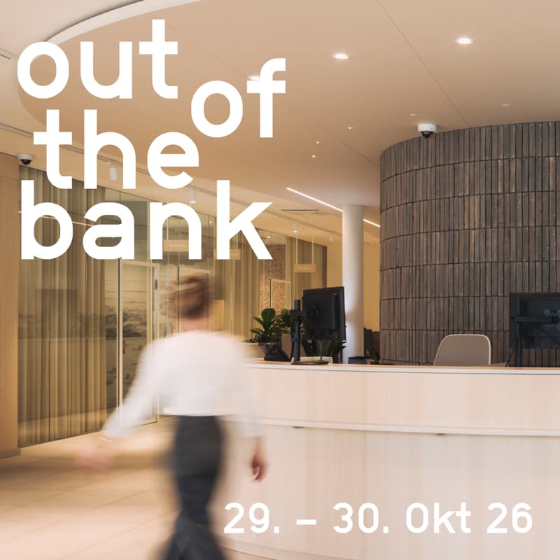 Cover Image for OUT OF THE BANK