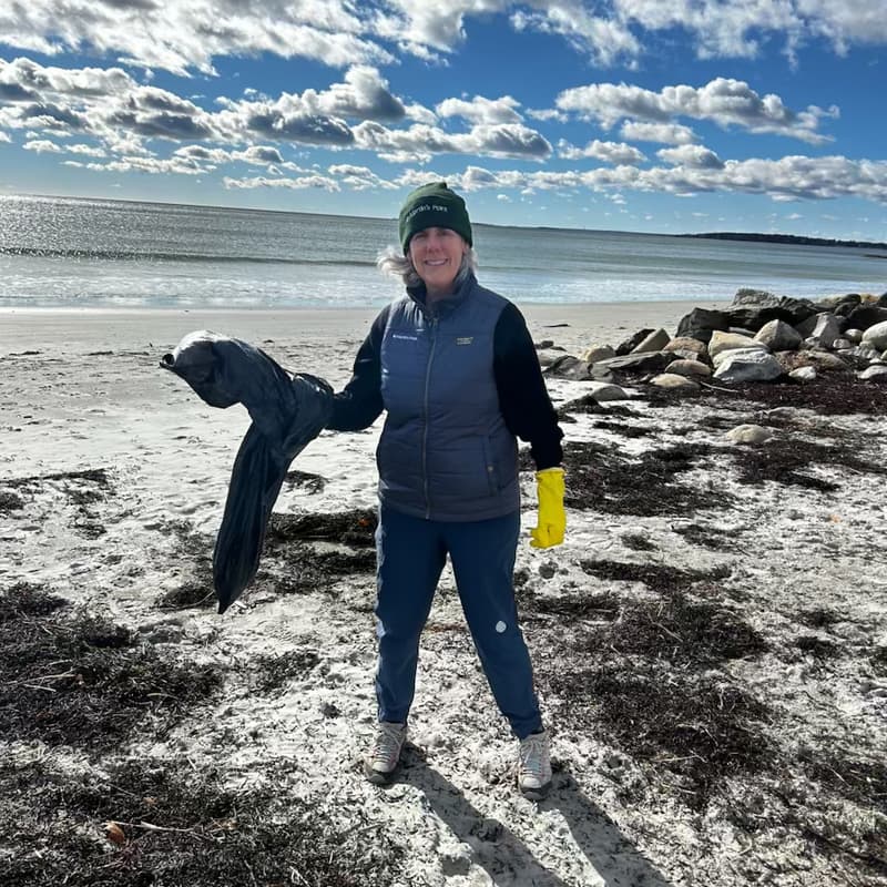 Cover Image for Surfrider Beach Cleanup (any day/time)