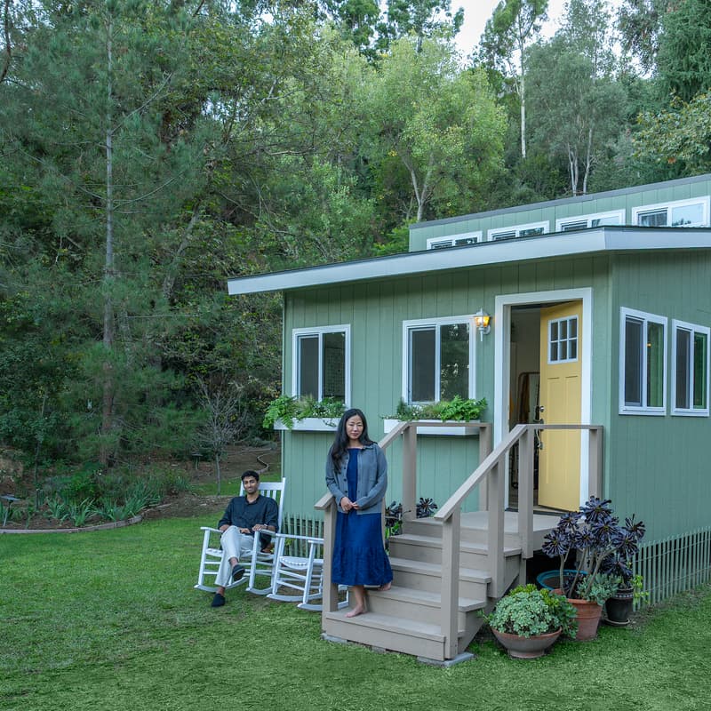 Cover Image for Nova Cozy Cottage Open House