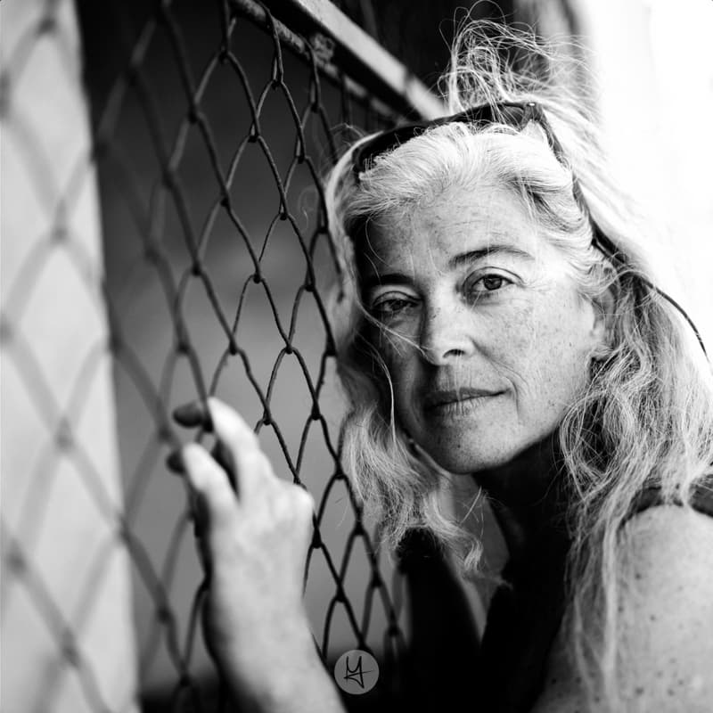 Cover Image for B&W portrait photography workshop by Anna Meurer