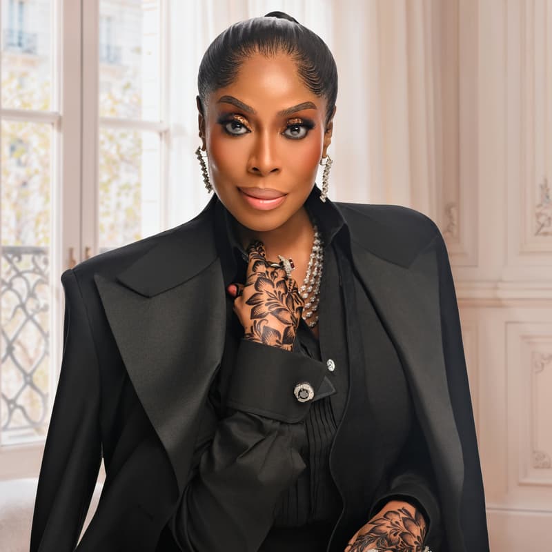 Cover Image for AN EXCLUSIVE INVITATION: THE GRAND OPENING WEEKEND OF EBONYLIFE PLACE LONDON WITH MO ABUDU [9TH -11TH OCTOBER]