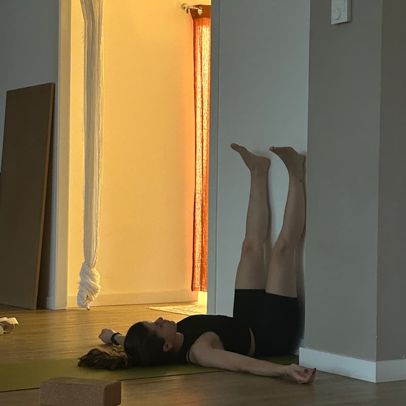 Cover Image for yoga class <3