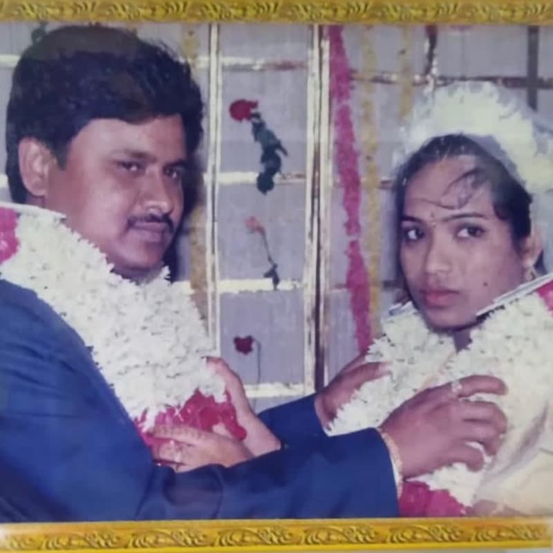 Cover Image for Ramesh and Hema's 25th Wedding Anniversary