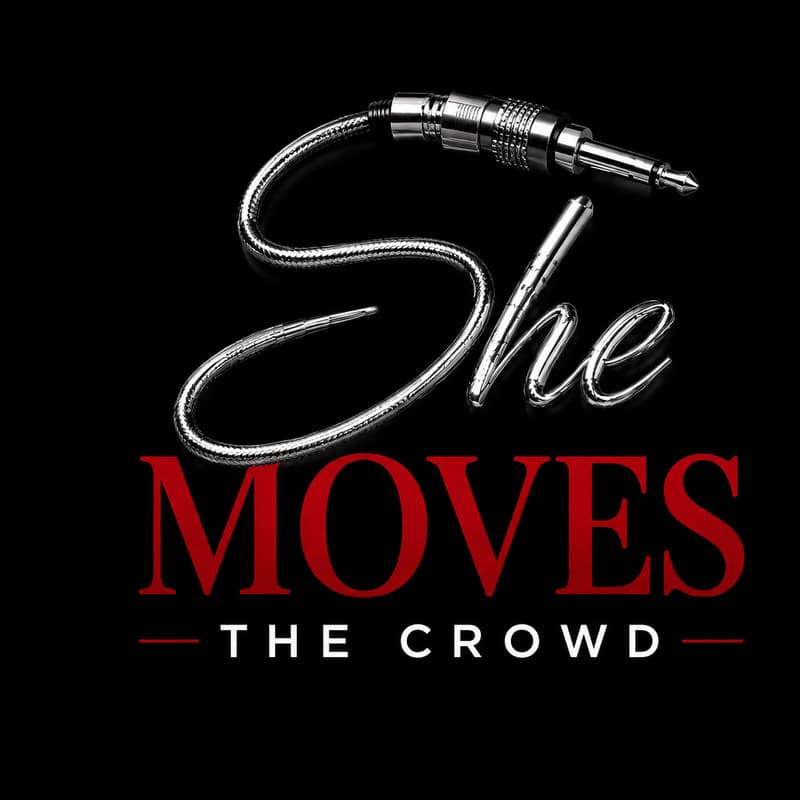 Cover Image for She Moves the Crowd