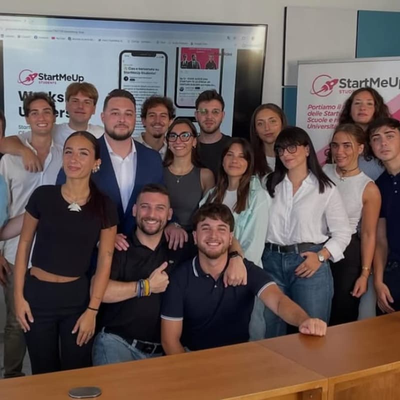 Cover Image for StartMeUp - Studenti FuoriClasse