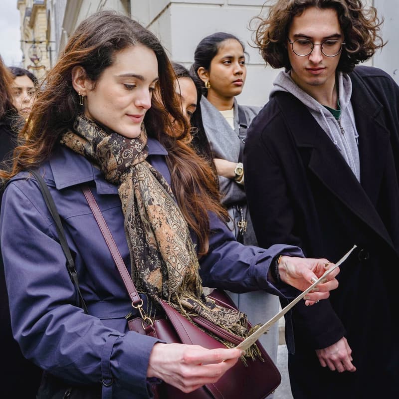 Cover Image for Community-only | Offline Walk & Silent Treasure Hunt in Paris 4th arr.