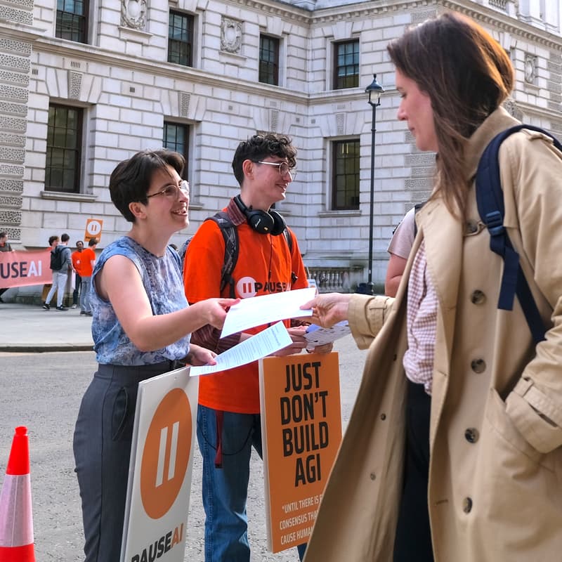 Cover Image for Tabling and Flyering for the PauseAI Protest