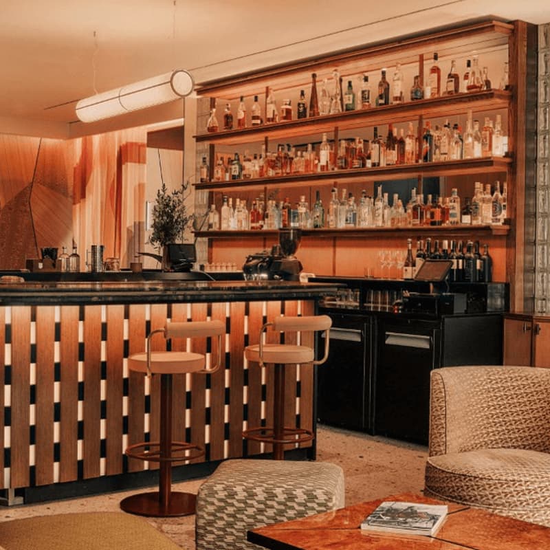 Cover Image for MIAMI Women: London Happy Hour