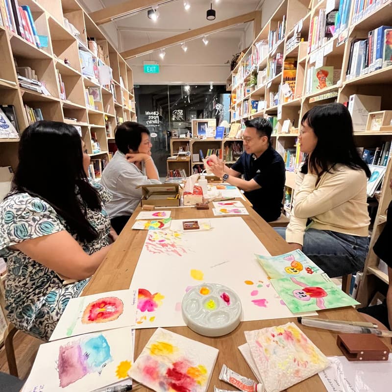 Cover Image for "Paint Your Own Quirky Birdie" Workshop