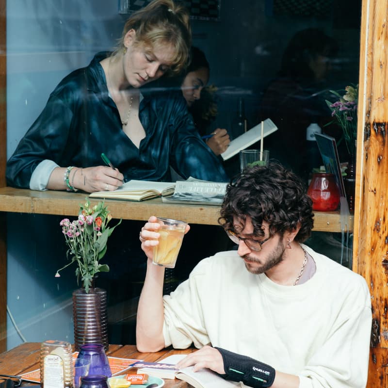 Cover Image for Offline Hangout + Speedfriending | GenZ Editie | Live Piano | Noord