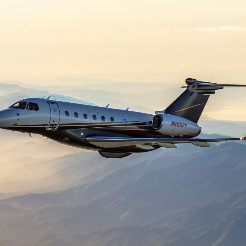 Cover Image for Young Aviators Lab x Flexjet