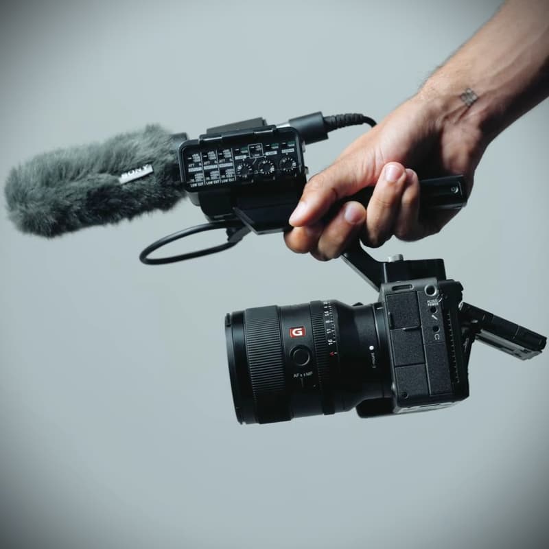 Cover Image for Sony FX5 First Touch & Feel (NL Debut)