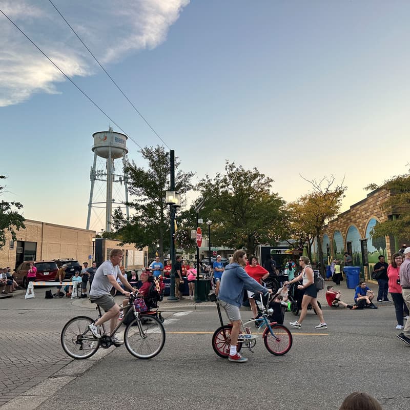 Cover Image for Robbinsdale Main St Meet & Greet