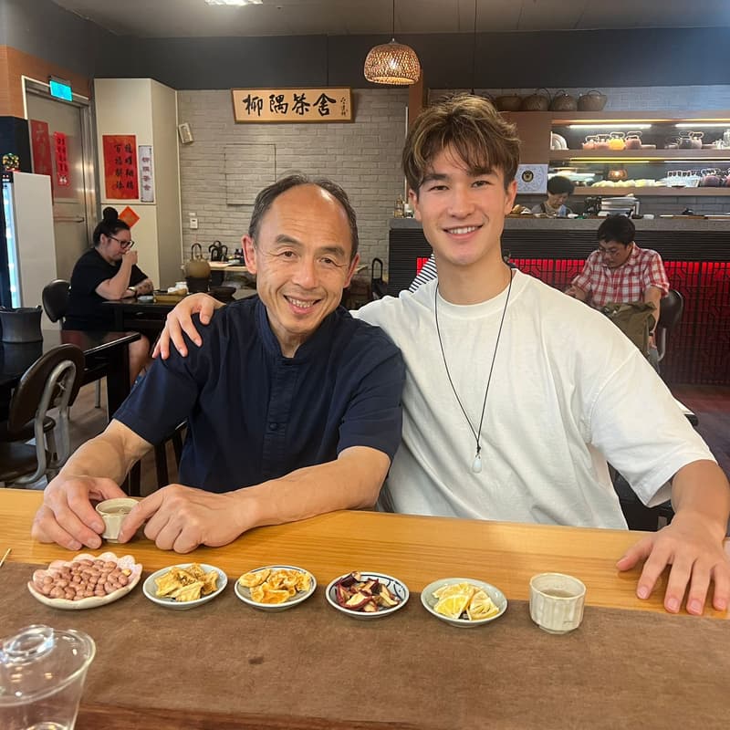 Cover Image for The Tea + Chi Expirience (ft. Sifu Wayne Huey & The Red Flying Dragon)
