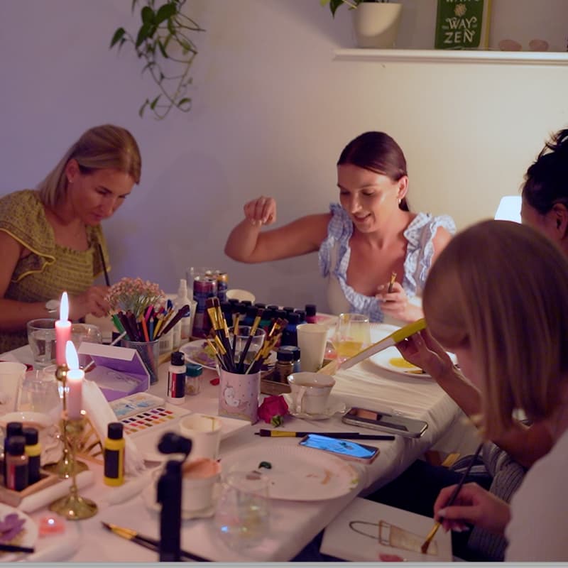 Cover Image for Cozy Ladies’ Workshop: ️ Find Your Spark and Take it Home with you 🤍🎨✨