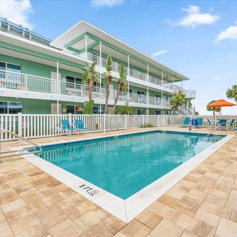 Cover Image for Virtual Meeting | Tropic Terrace & Sunny Orange Stays