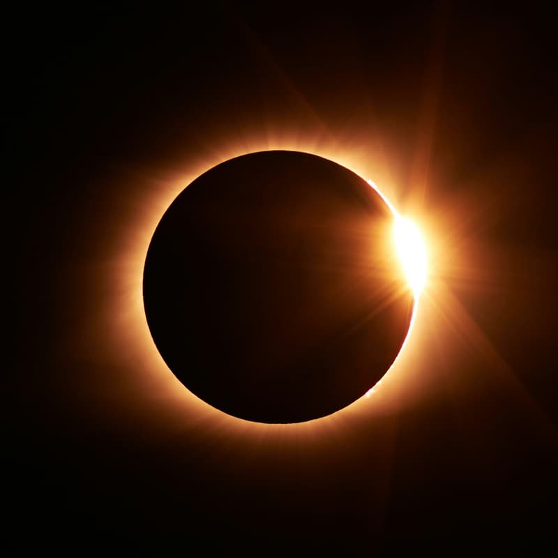 Cover Image for 🌞 Solar Eclipse Gathering | Community Only | Parc de Belleville