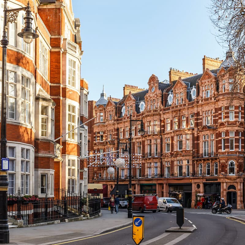 Cover Image for Decision Confidence in Financial Services - Private Breakfast & Discussion - Mayfair, London