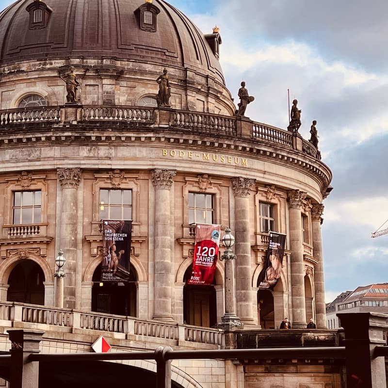 Cover Image for Sunday Silent Reading @ Bode Museum