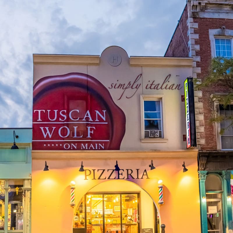 Cover Image for Tuscan Wolf Pizzeria